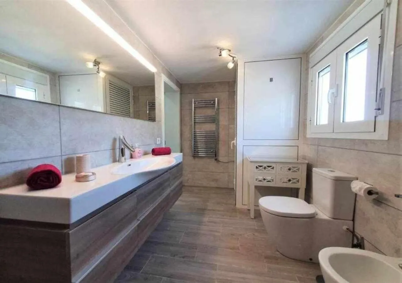Finca Conejo: Canarian Retreat with Private Wellness Amenities Costa Adeje  Holiday home