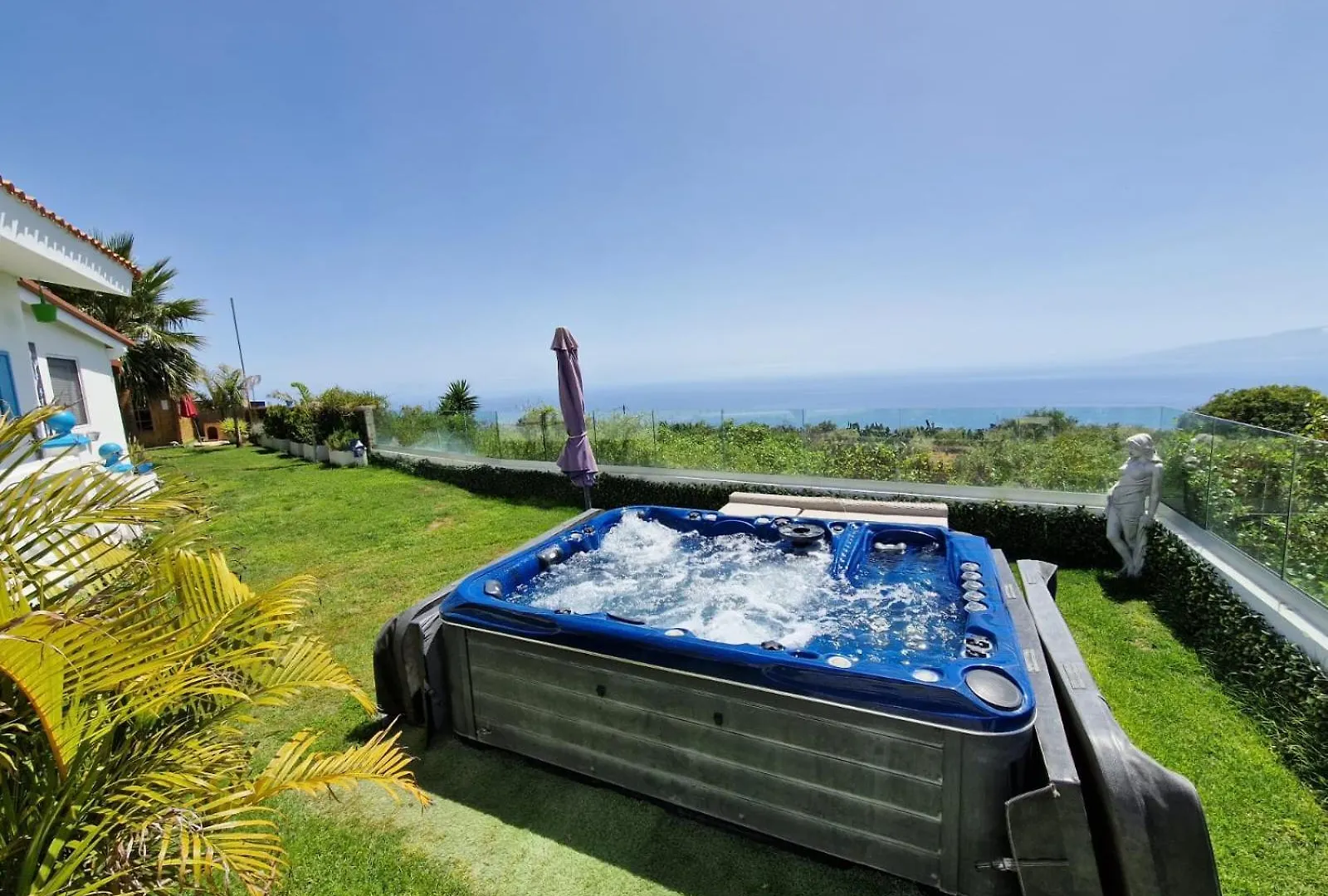 Finca Conejo: Canarian Retreat with Private Wellness Amenities Costa Adeje  0*, Costa Adeje (Tenerife)